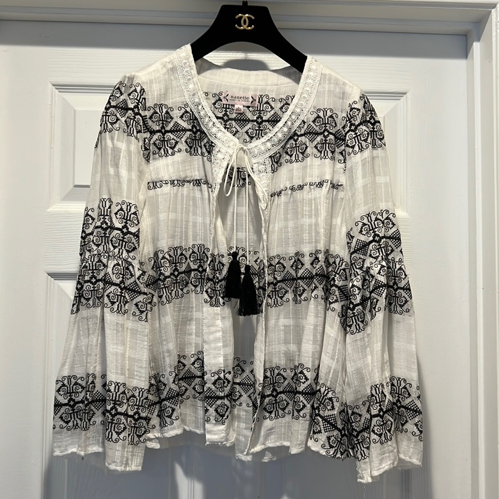 Nanette Lepore embroidered topper with tassels, size 10